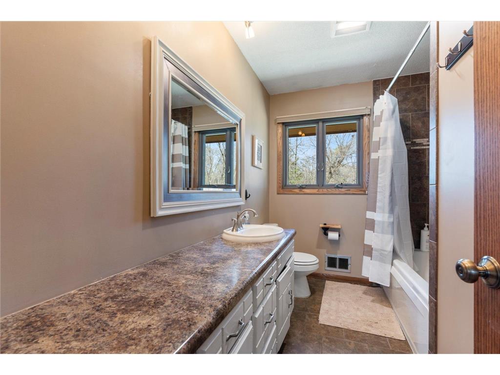 15002 University Avenue NW Andover MN 55304 7060761 image43