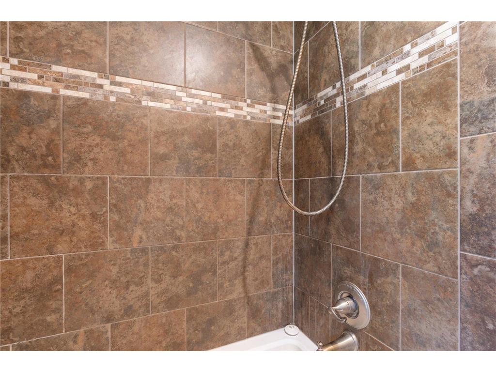 15002 University Avenue NW Andover MN 55304 7060761 image44