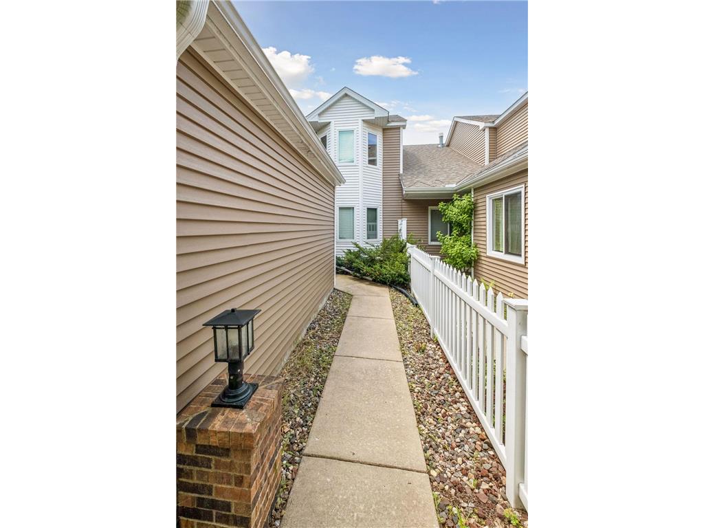 15003 Windemere Lane Burnsville MN 55306 7108024 image2