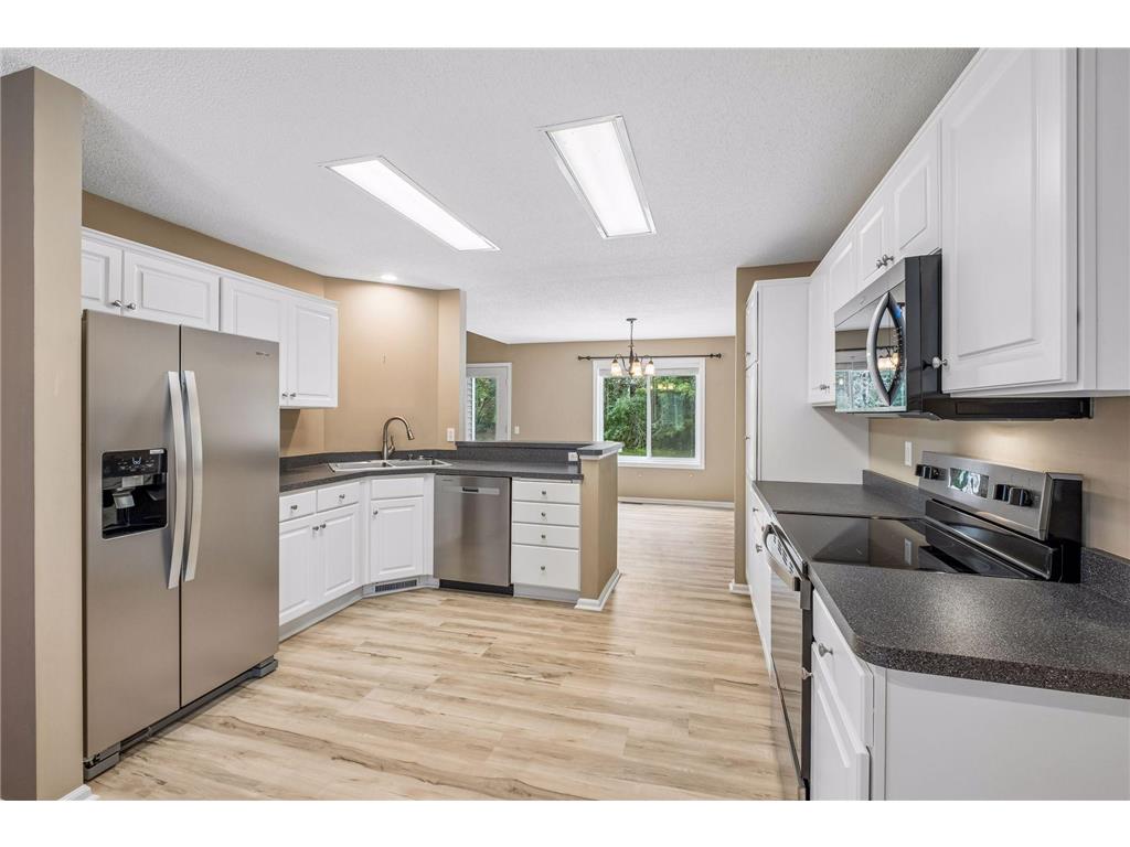 15003 Windemere Lane Burnsville MN 55306 7108024 image3