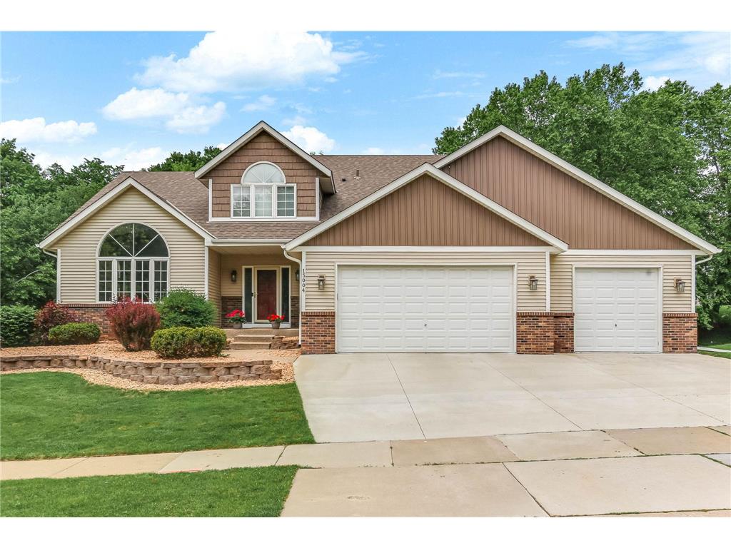 15004 Bridgewater Drive Savage MN 55378 6719000 image1