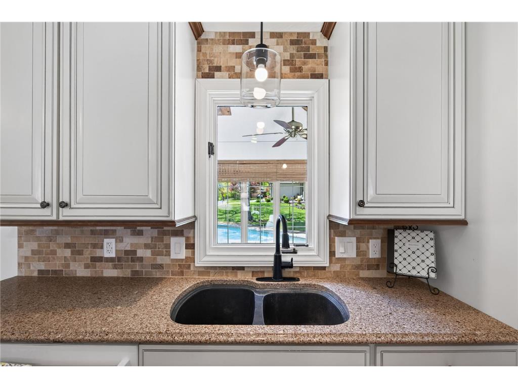 15005 76th Place N Maple Grove MN 55311 7071738 image17