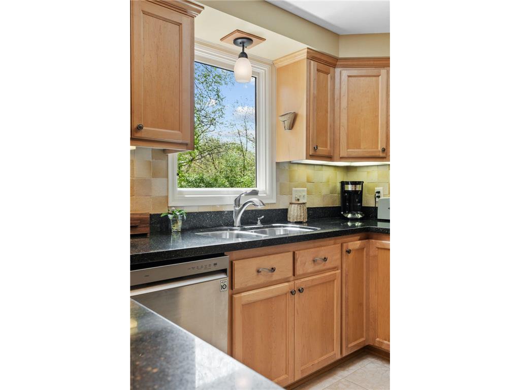 15005 Ironwood Court Eden Prairie MN 55346 7071511 image9