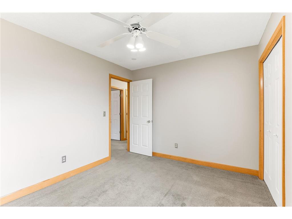 15008 1st Avenue S Burnsville MN 55306 7034422 image20