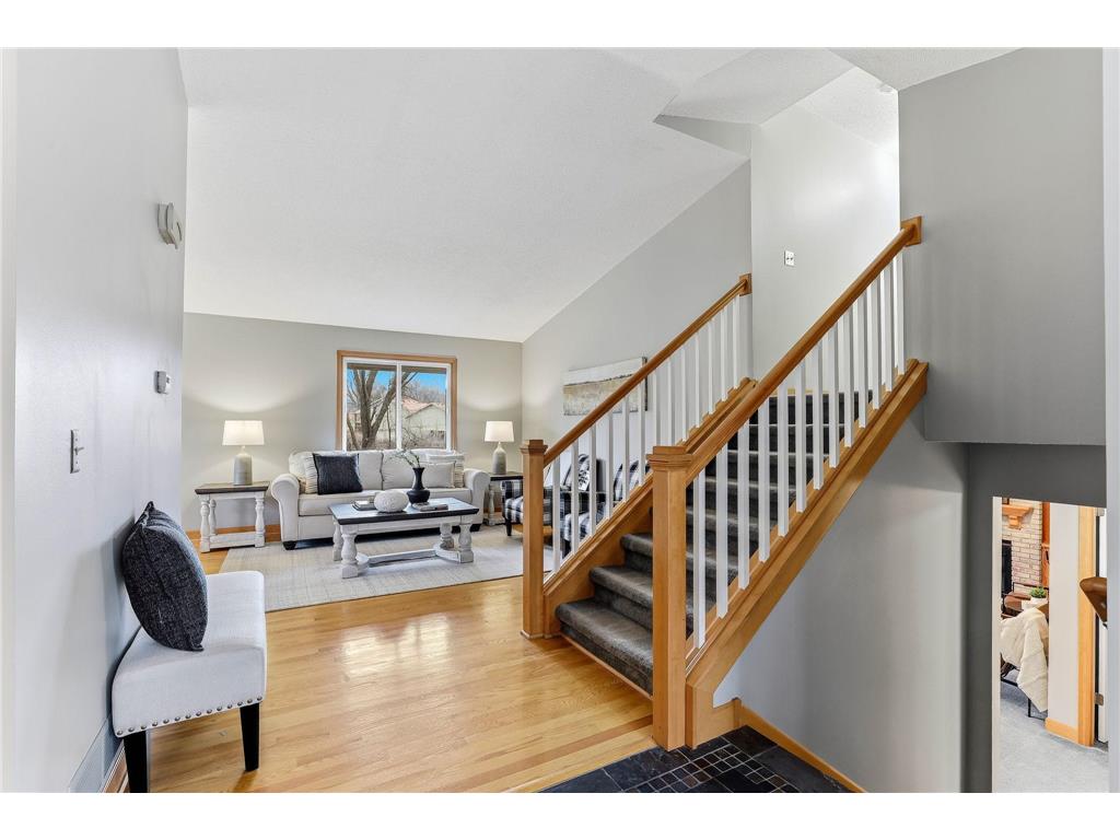 15008 1st Avenue S Burnsville MN 55306 7034422 image3