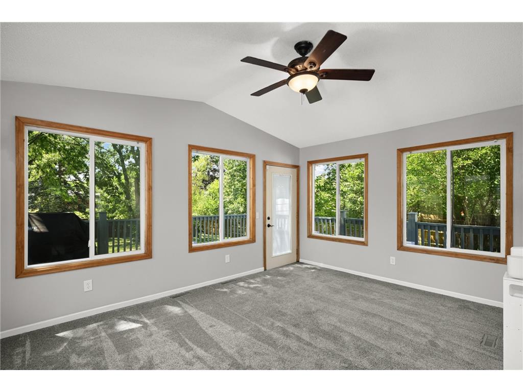 15008 Cherry Lane Burnsville MN 55306 7107666 image11