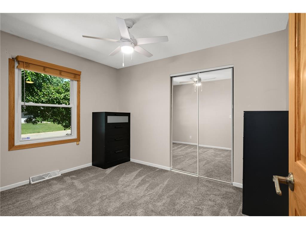 15008 Cherry Lane Burnsville MN 55306 7107666 image20