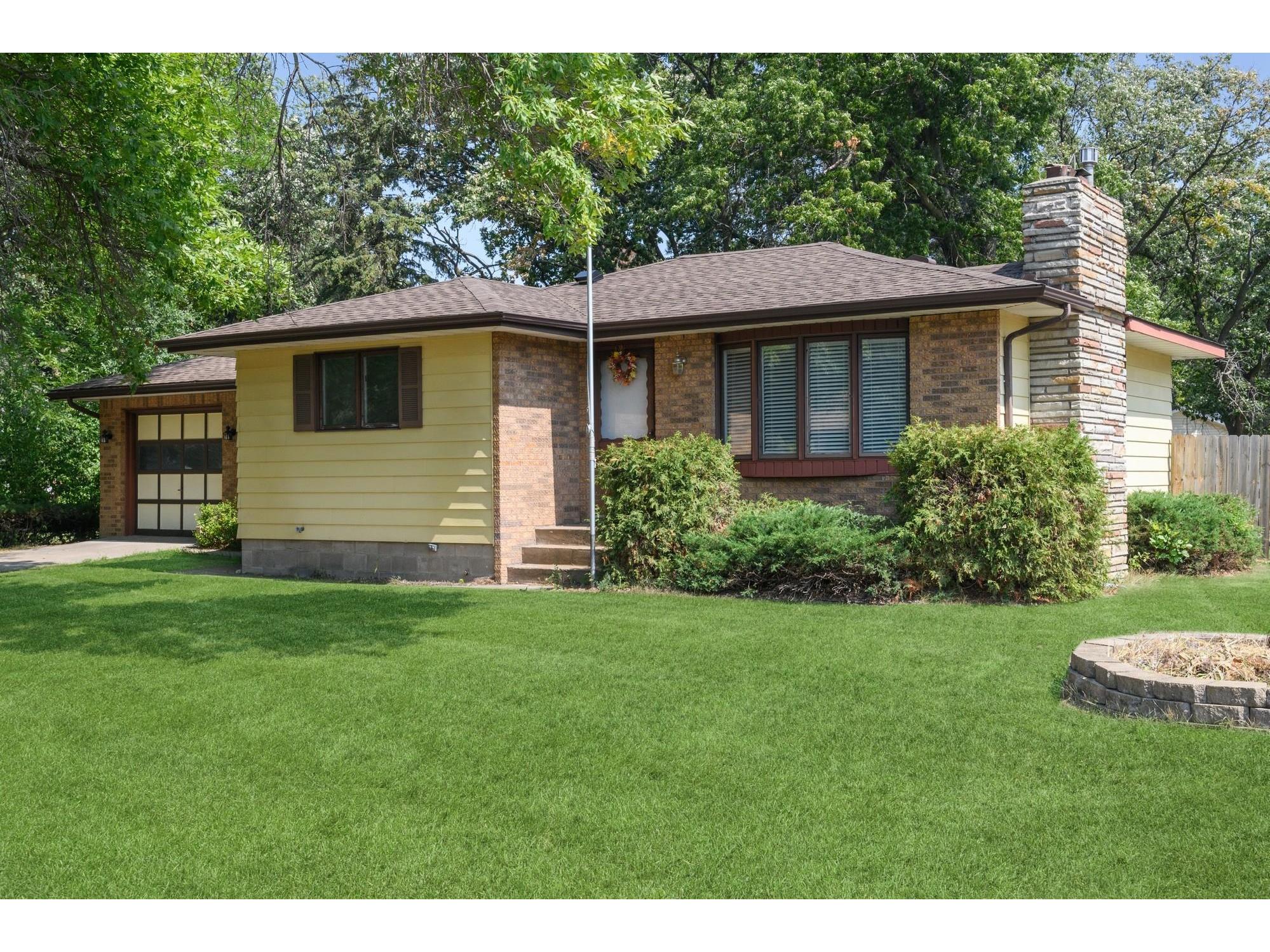 1501 103rd Avenue NW Coon Rapids MN 55433 6073021 image1