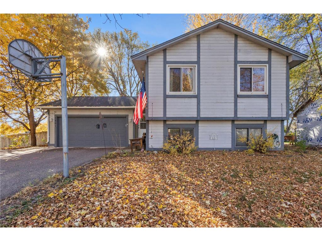 1501 80th Avenue N Brooklyn Park MN 55444 7049587 image1