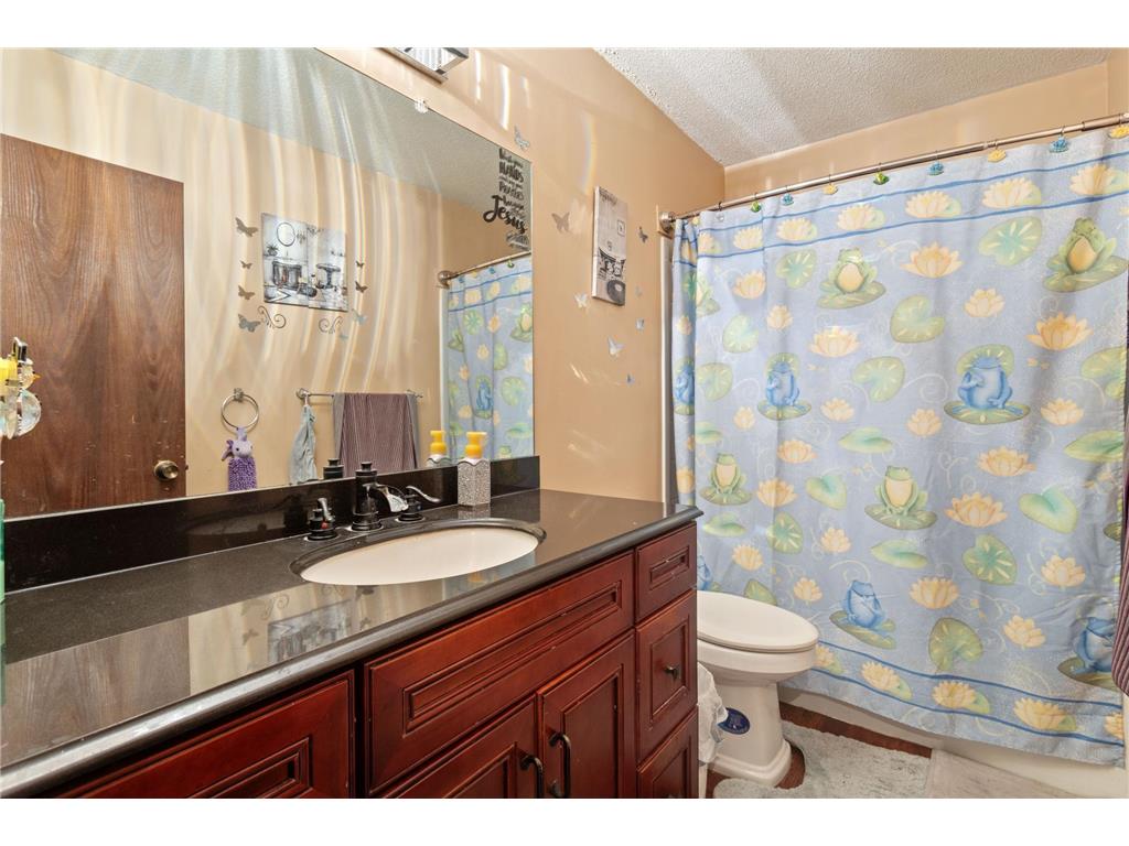 1501 80th Avenue N Brooklyn Park MN 55444 7049587 image12