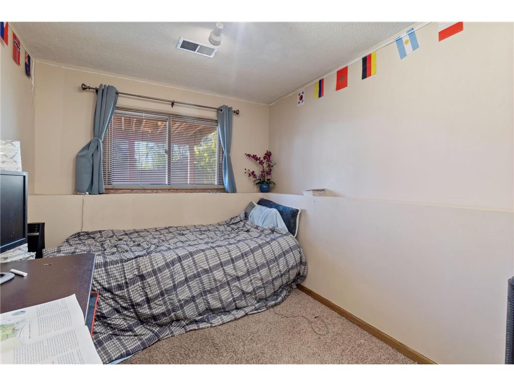 1501 80th Avenue N Brooklyn Park MN 55444 7049587 image18