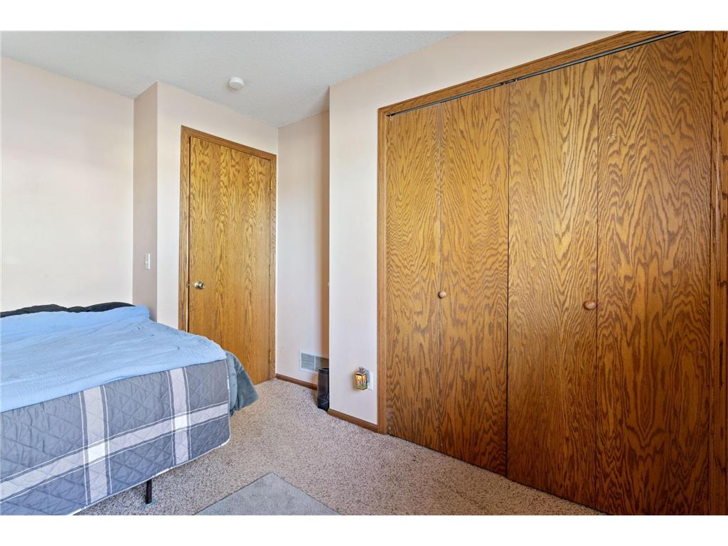 1501 80th Avenue N Brooklyn Park MN 55444 7049587 image20