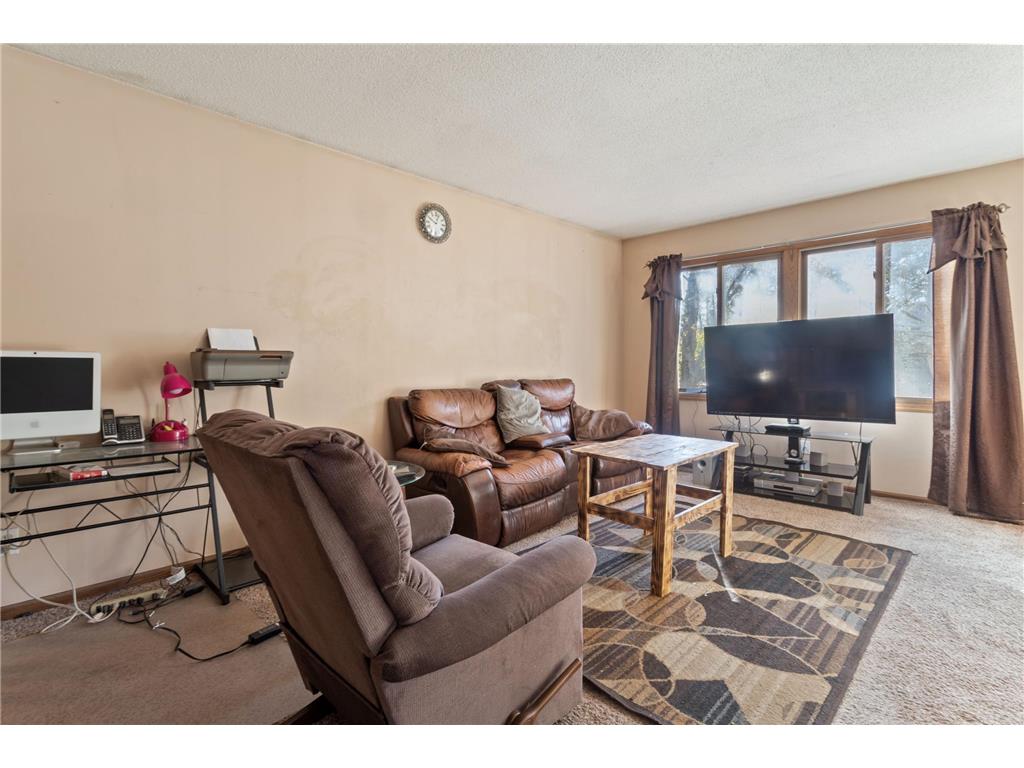 1501 80th Avenue N Brooklyn Park MN 55444 7049587 image6