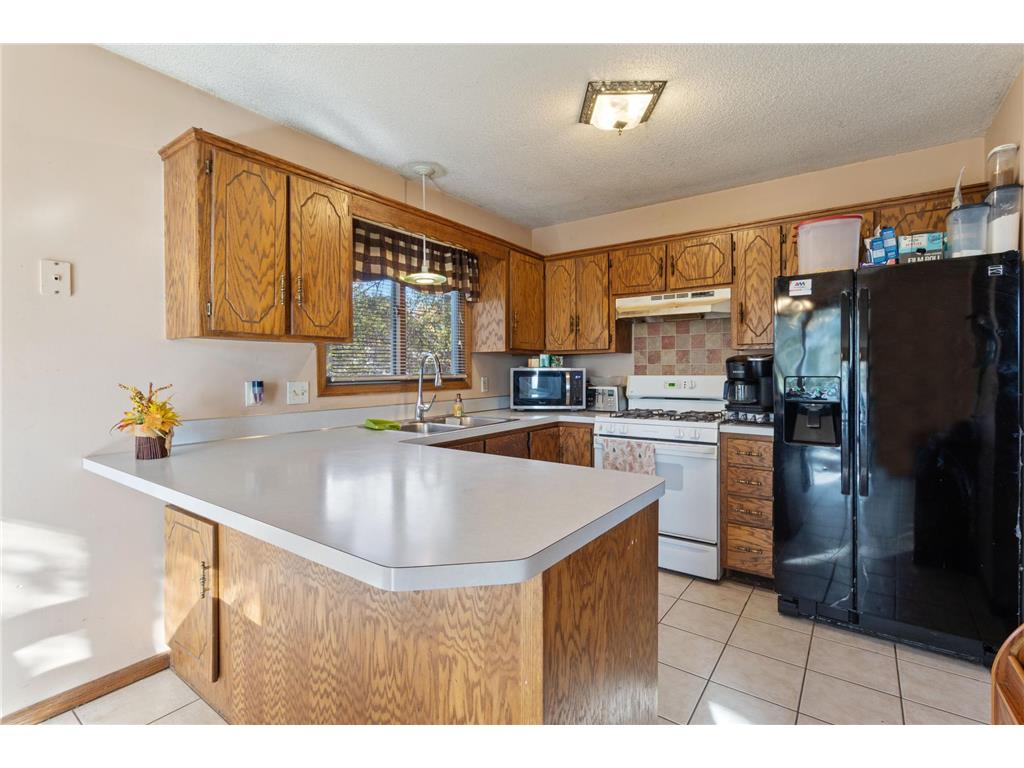 1501 80th Avenue N Brooklyn Park MN 55444 7049587 image9