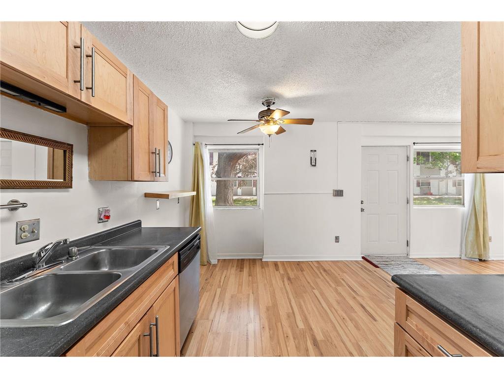 1501 American Boulevard E #204 Bloomington MN 55425 7068449 image5