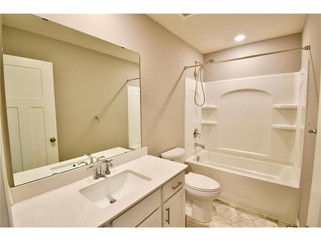 1501 Dogwood Lane Carver MN 55315 7100189 image25