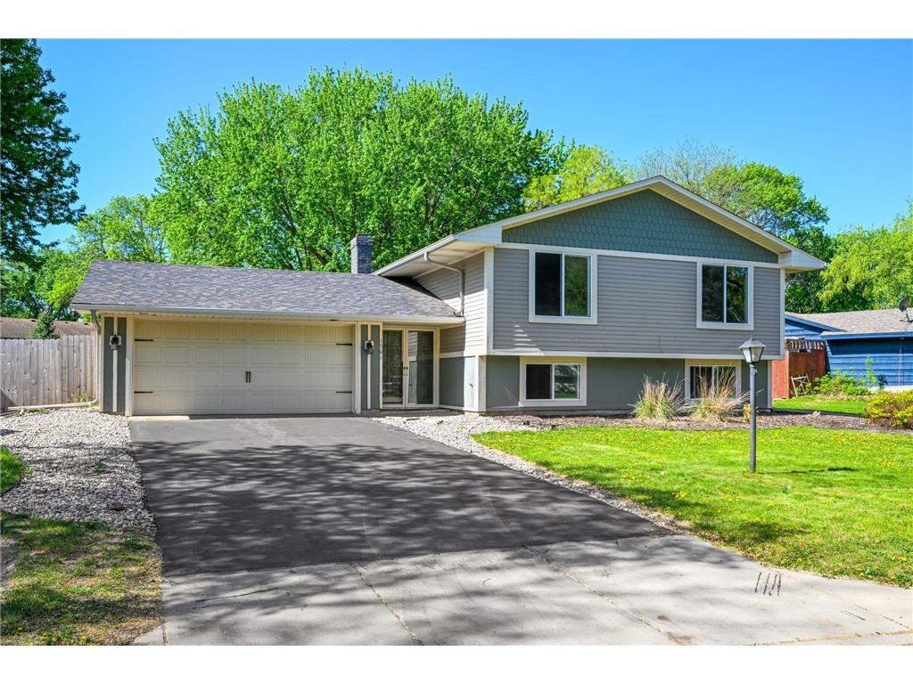 1501 E 131st Street Burnsville MN 55337 6650506 image1