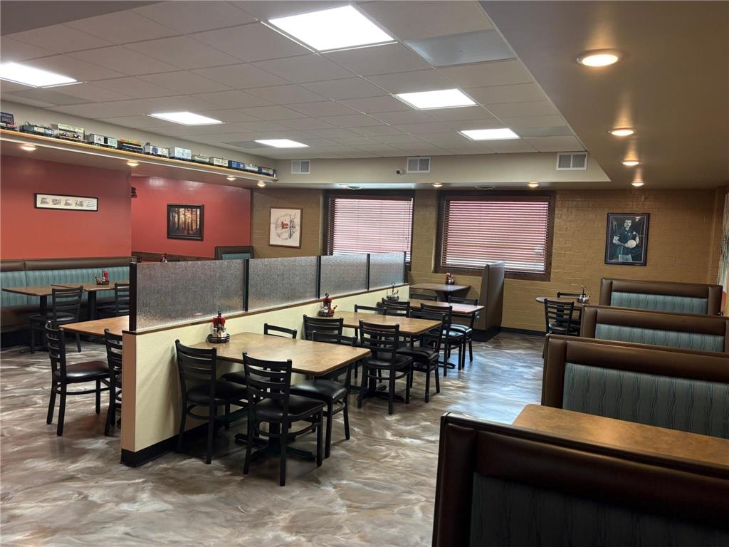 1501 E College Drive Marshall MN 56258 6766738 image11