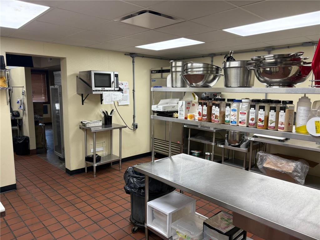 1501 E College Drive Marshall MN 56258 6766738 image19