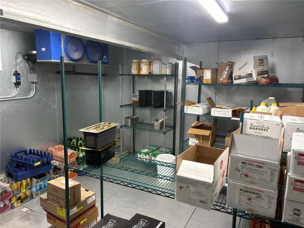 1501 E College Drive Marshall MN 56258 6766738 image20