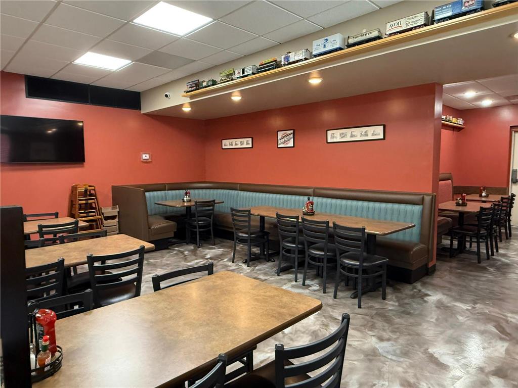 1501 E College Drive Marshall MN 56258 6766738 image8