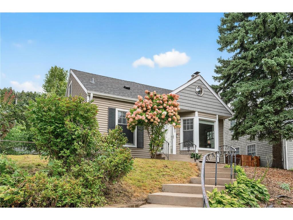 1501 Eleanor Avenue Saint Paul MN 55116 6803780 image1