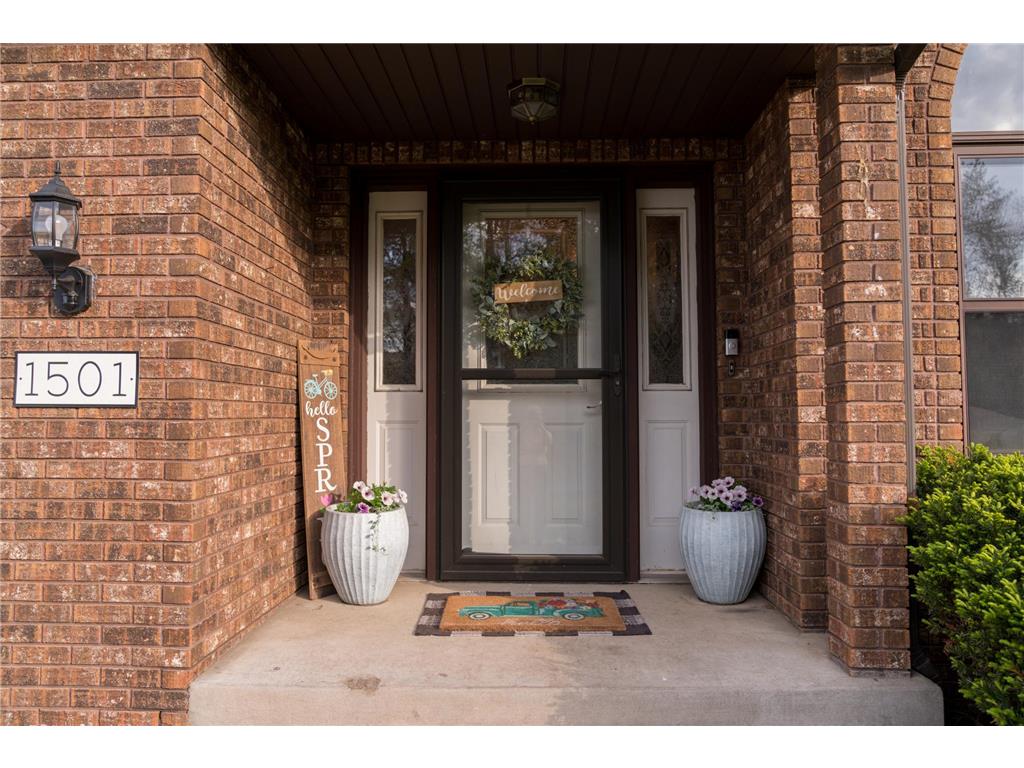 1501 Grover Road Eau Claire WI 54701 7075081 image3