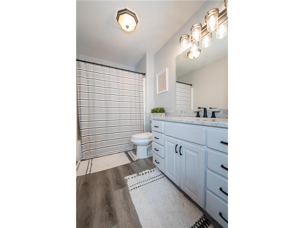 1501 Grover Road Eau Claire WI 54701 7075081 image34