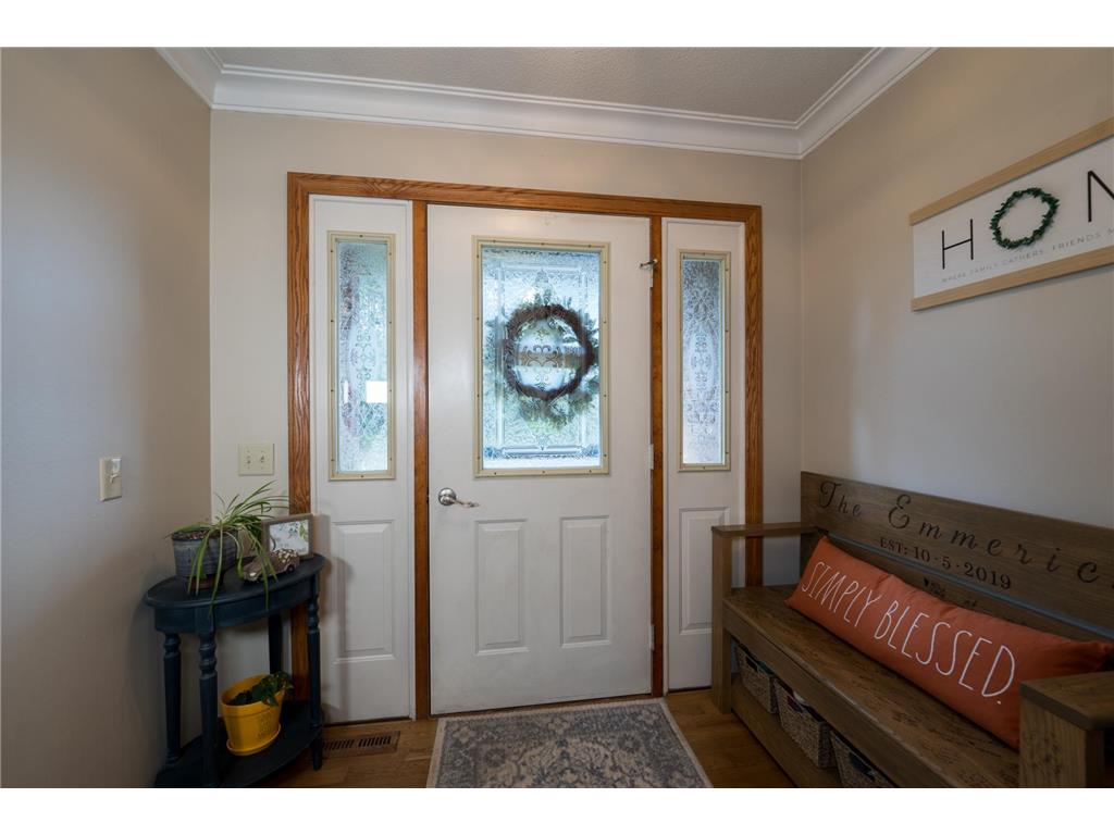 1501 Grover Road Eau Claire WI 54701 7075081 image4