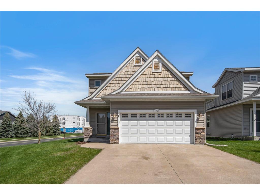 1501 Praha Street SE New Prague MN 56071 6714620 image1