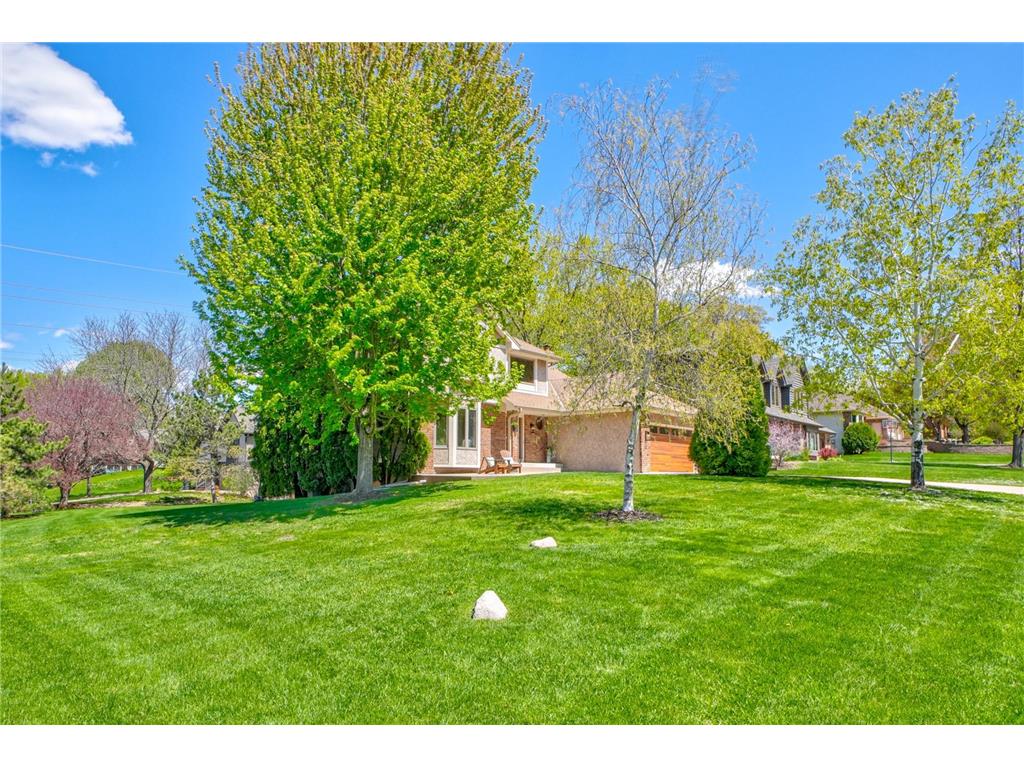 1501 Royal Lane Arden Hills MN 55112 7046692 image32