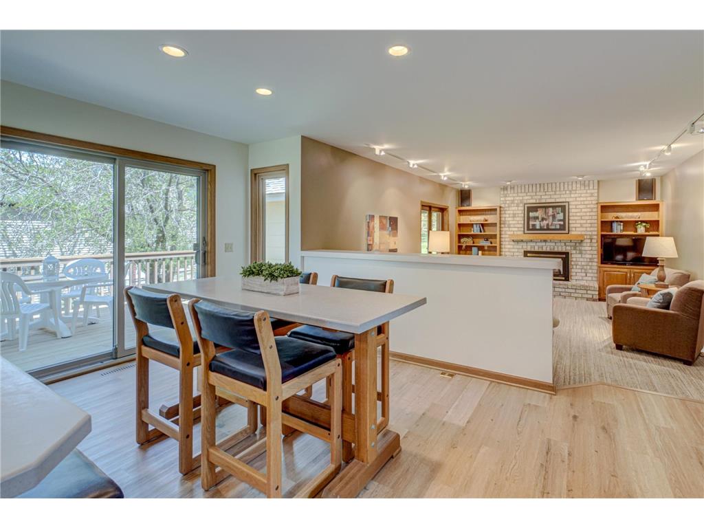 1501 Royal Lane Arden Hills MN 55112 7046692 image9