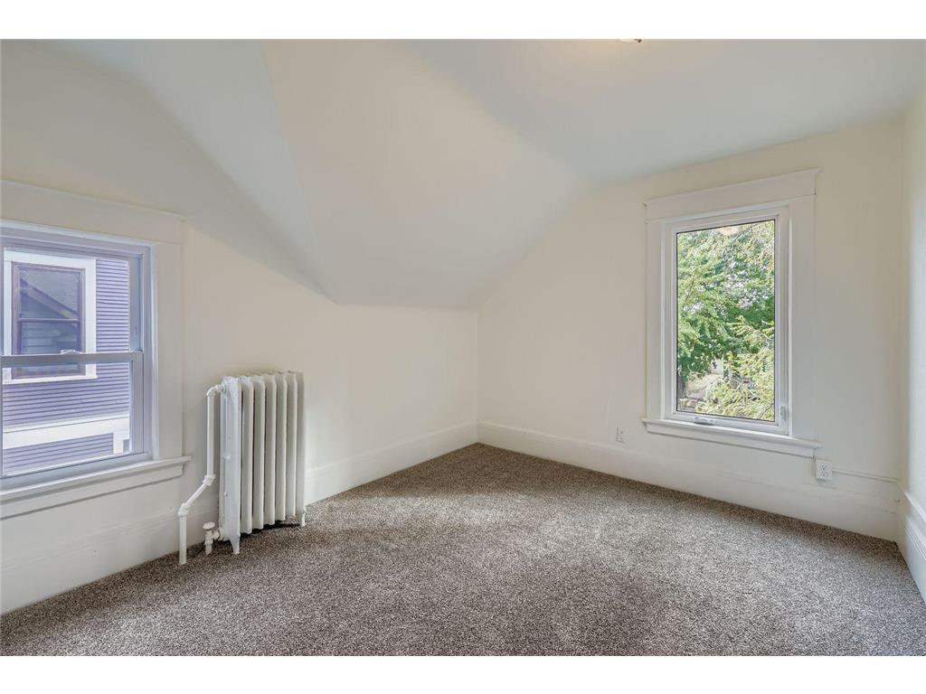 1501 Sherburne Avenue Saint Paul MN 55104 7009542 image18