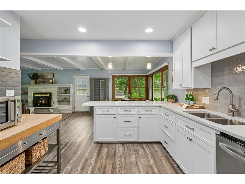 1501 Valders Avenue N Golden Valley MN 55427 7033607 image21