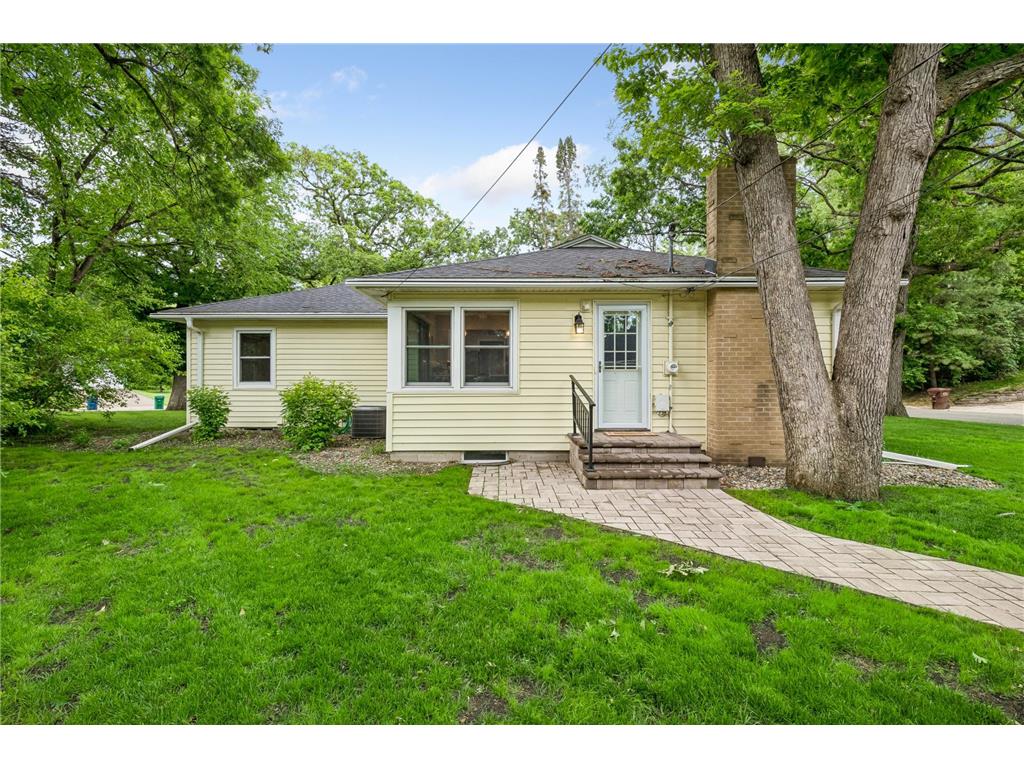 1501 Valders Avenue N Golden Valley MN 55427 7033607 image34