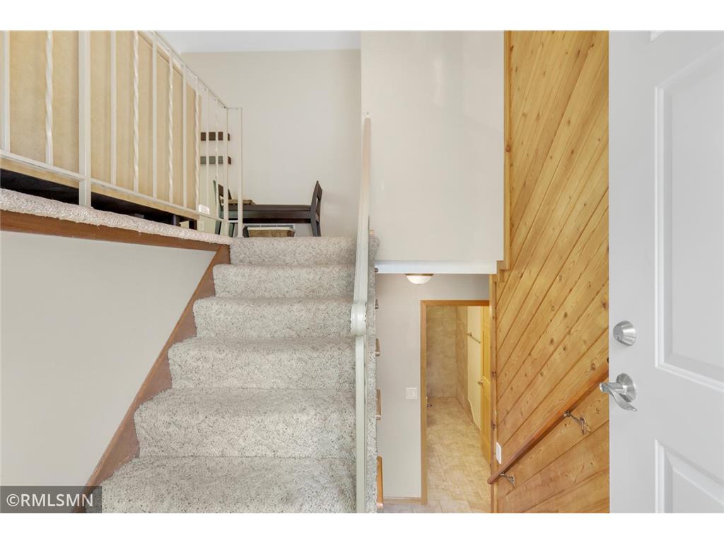 1501 W 140th Street Burnsville MN 55337 7093716 image2