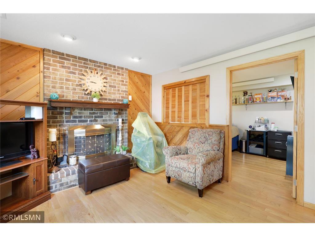 1501 W 140th Street Burnsville MN 55337 7093716 image22