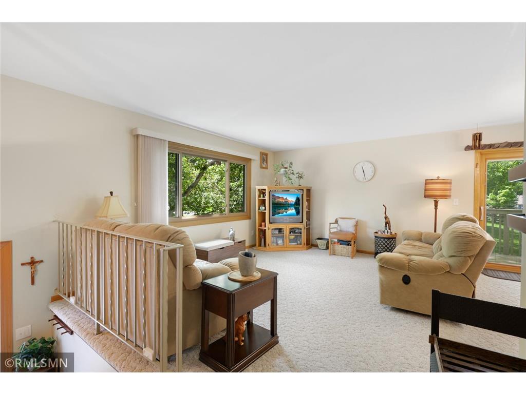 1501 W 140th Street Burnsville MN 55337 7093716 image3