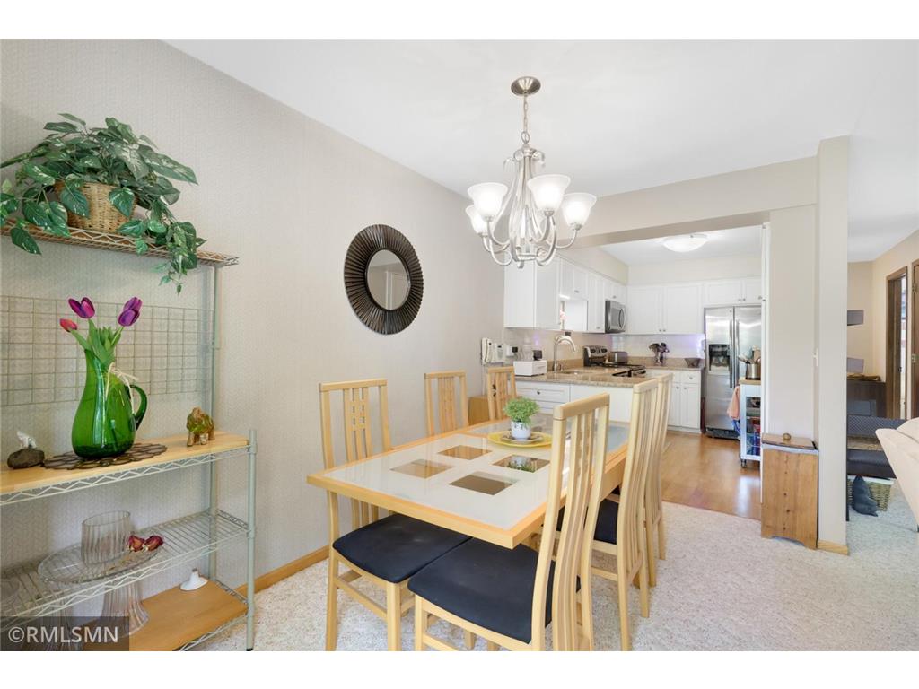 1501 W 140th Street Burnsville MN 55337 7093716 image9
