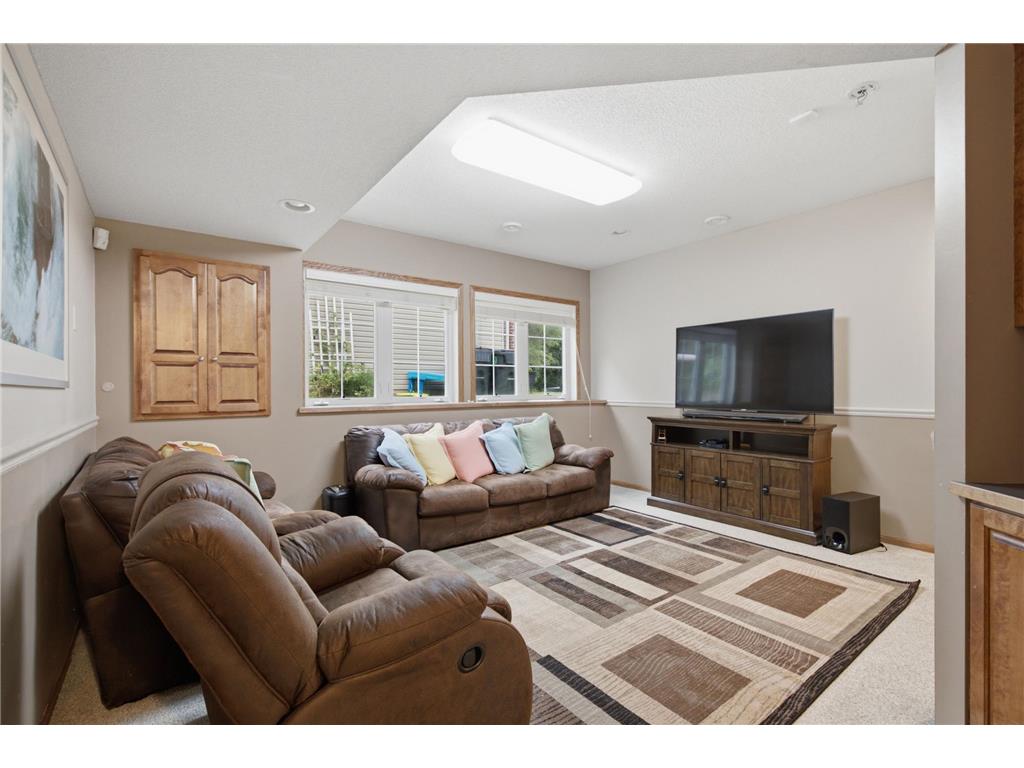15016 Viewcrest Lane Burnsville MN 55306 7109802 image11