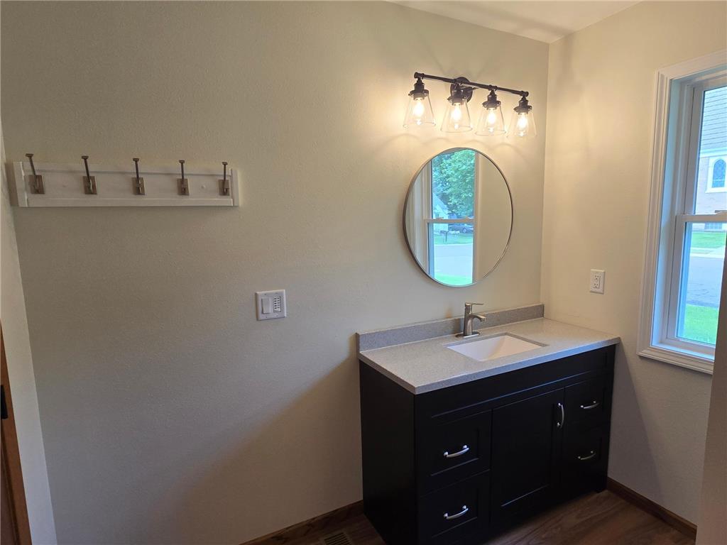 1502 2nd Avenue Mountain Lake MN 56159 7100619 image12