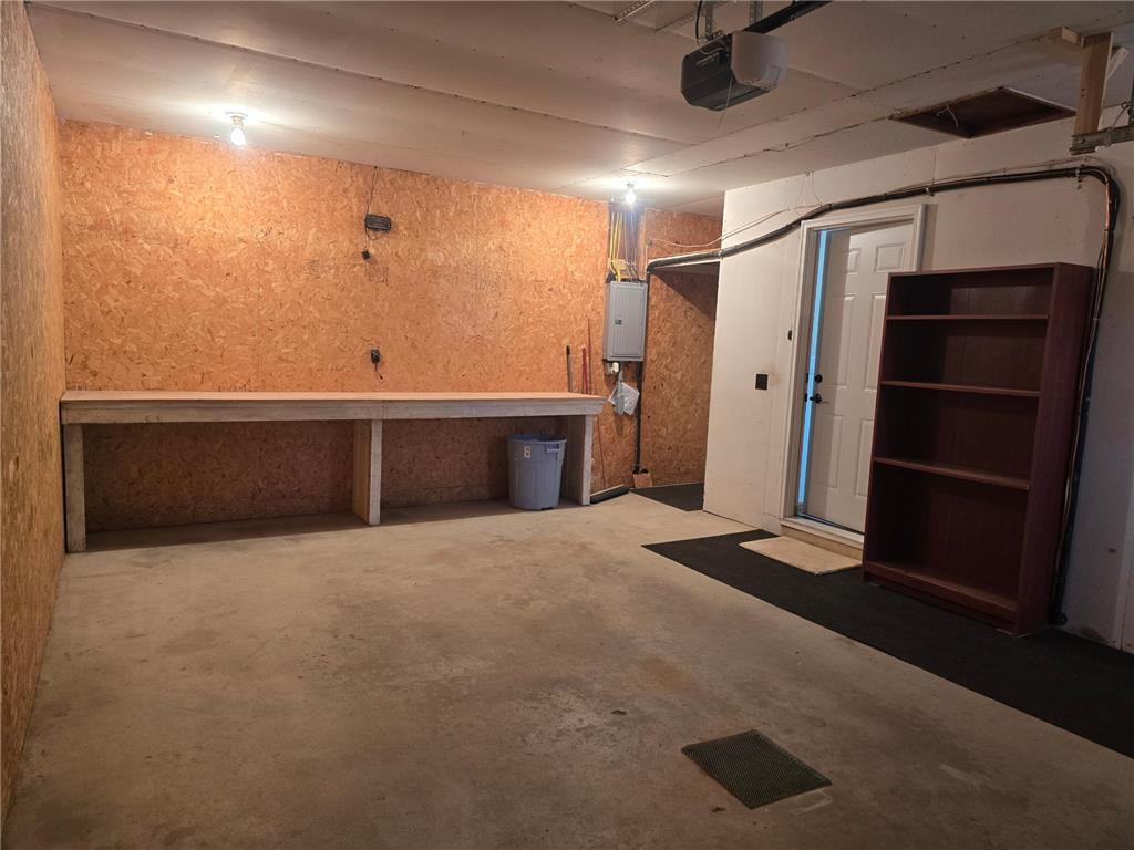 1502 2nd Avenue Mountain Lake MN 56159 7100619 image17