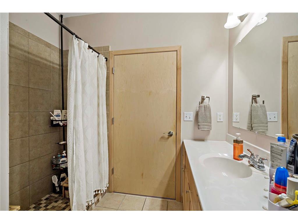 1502 5th Street N #211 Hopkins MN 55305 6782854 image10