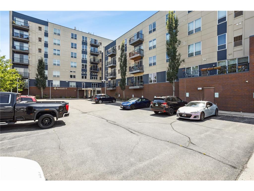 1502 5th Street N #211 Hopkins MN 55305 6782854 image24