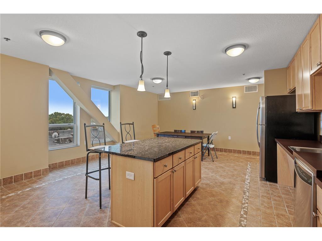 1502 5th Street N #403 Hopkins MN 55305 6788877 image25
