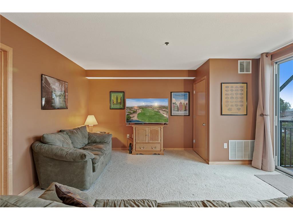 1502 5th Street N #403 Hopkins MN 55305 6788877 image6