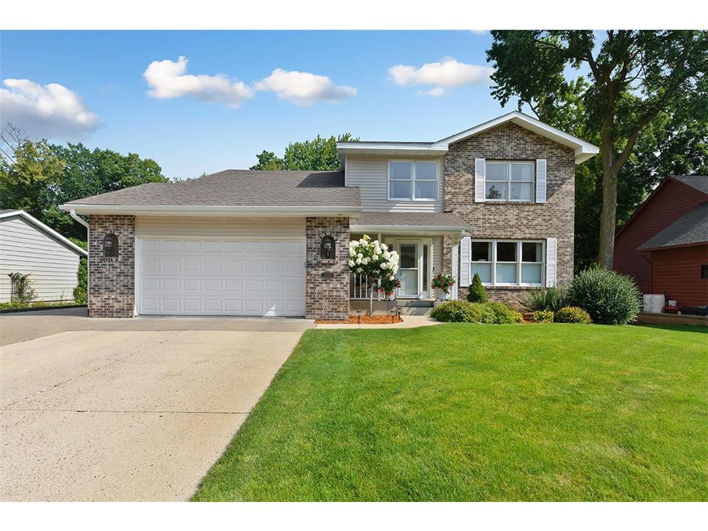 1502 Greenleaf Road Faribault MN 55021 6578150 image1