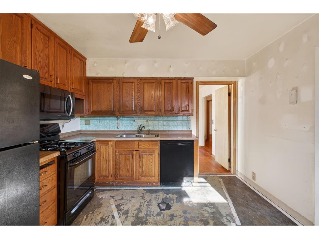 1502 Sherren Avenue E Maplewood MN 55109 7081635 image4