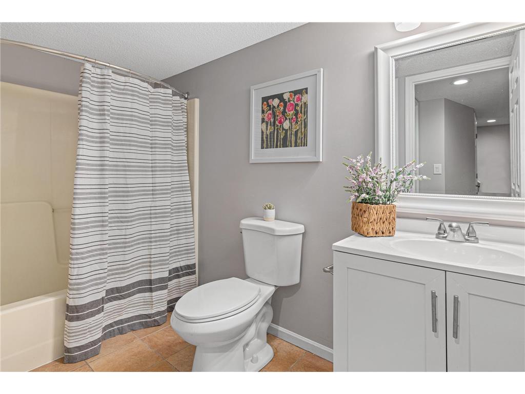 15024 Windemere Lane Burnsville MN 55306 7032259 image15