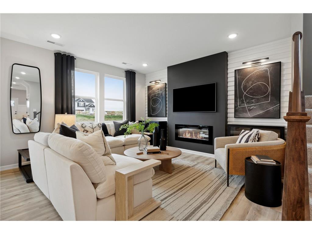 15025 Athenry Rosemount MN 55068 6776422 image1